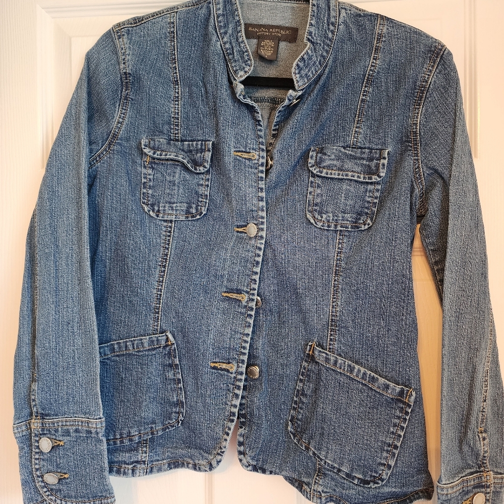 Banana Republic Blue Fitted Jean Jacket